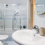 - Near Funicolar - Alta Design House 1 아파트 *