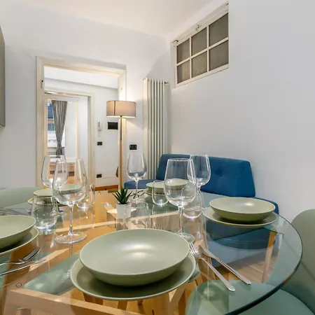 Near Funicolar Alta Design House 1 *