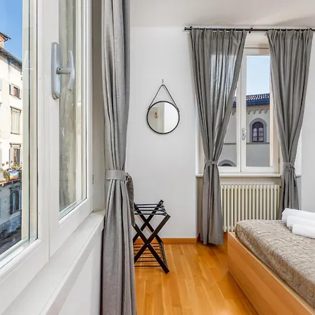 Near Funicolar Alta Design House 1 Апартаменти Бергамо