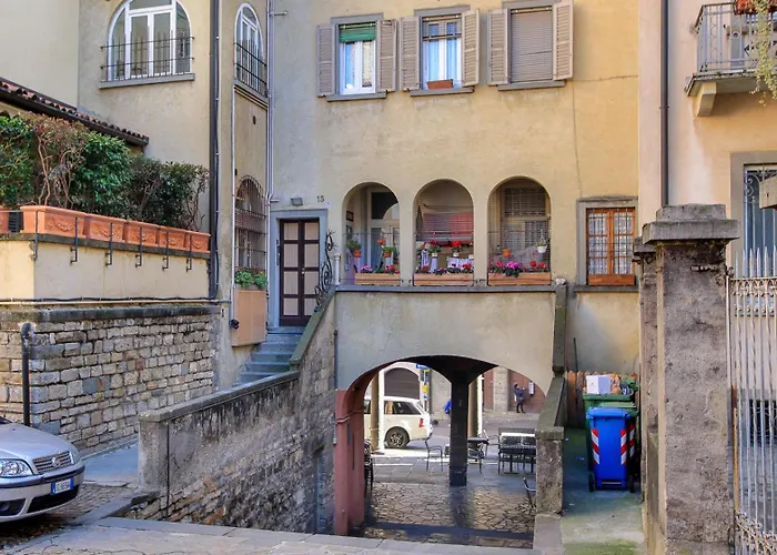 - Near Funicolar - Alta Design House 1 * Bergamo