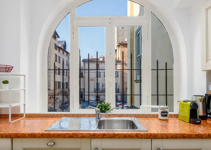 Apartment - Near Funicolar - Alta Design House 1 Bergamo