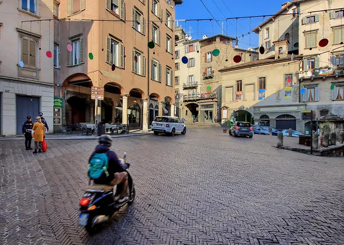 - Near Funicolar - Alta Design House 1